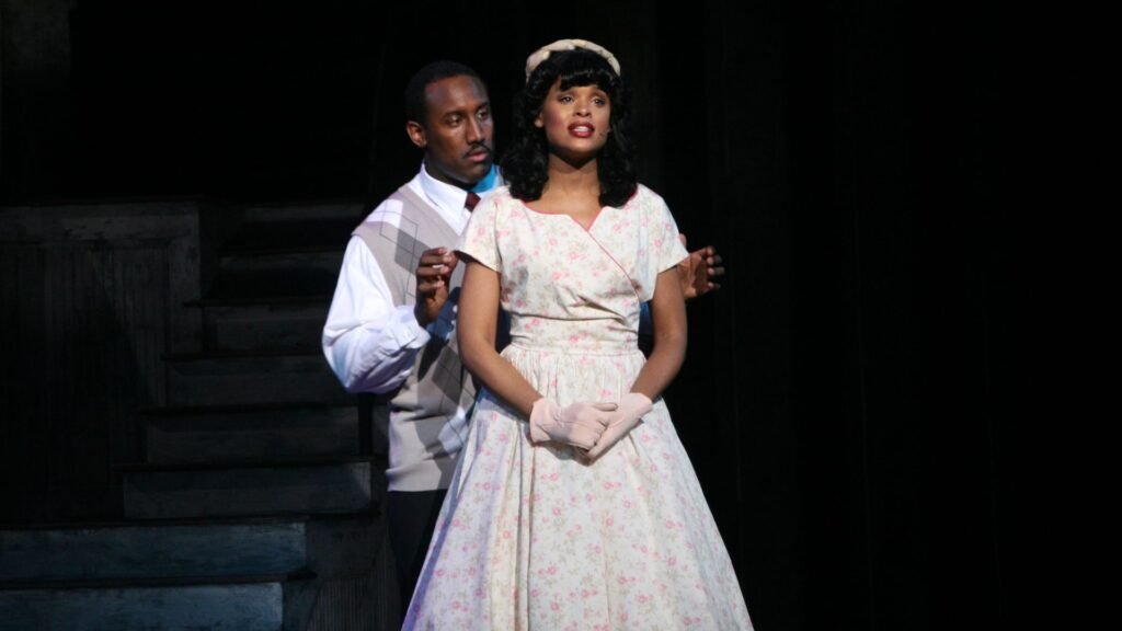Actress portraying Coretta King sings with Martin Luther King Jr in the musical I Dream